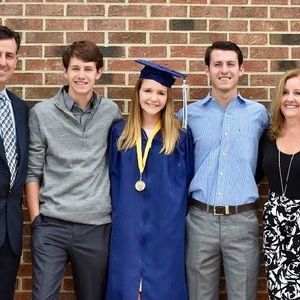 Meet your Posher, Kati